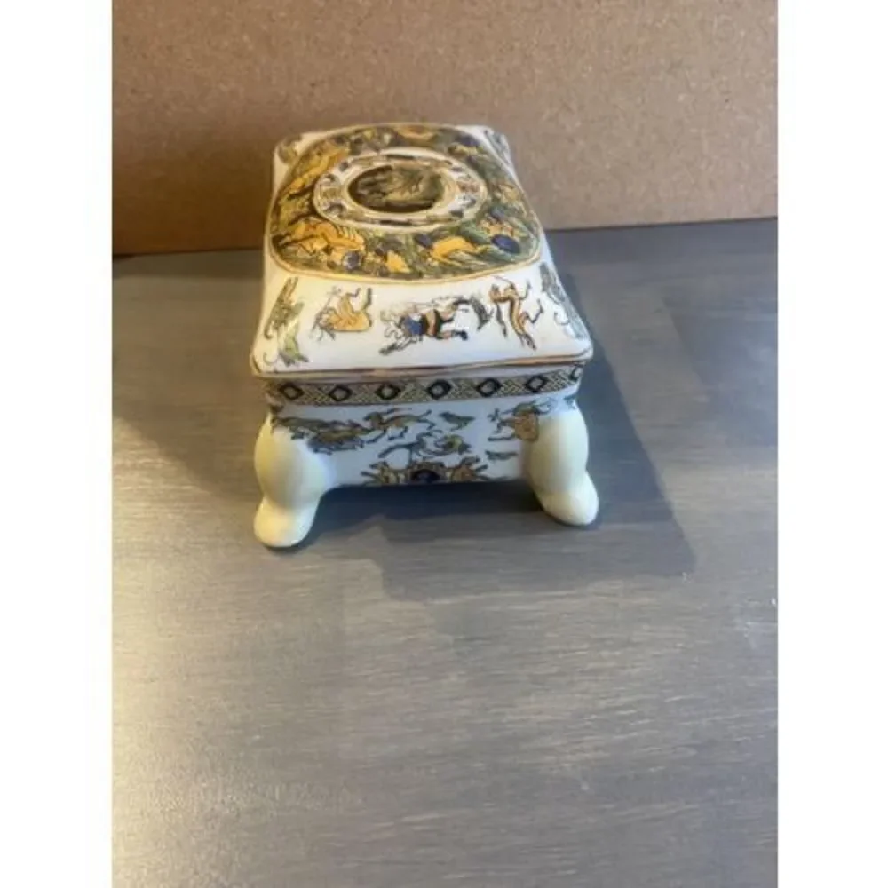 Vintage United Wilson beautiful piece